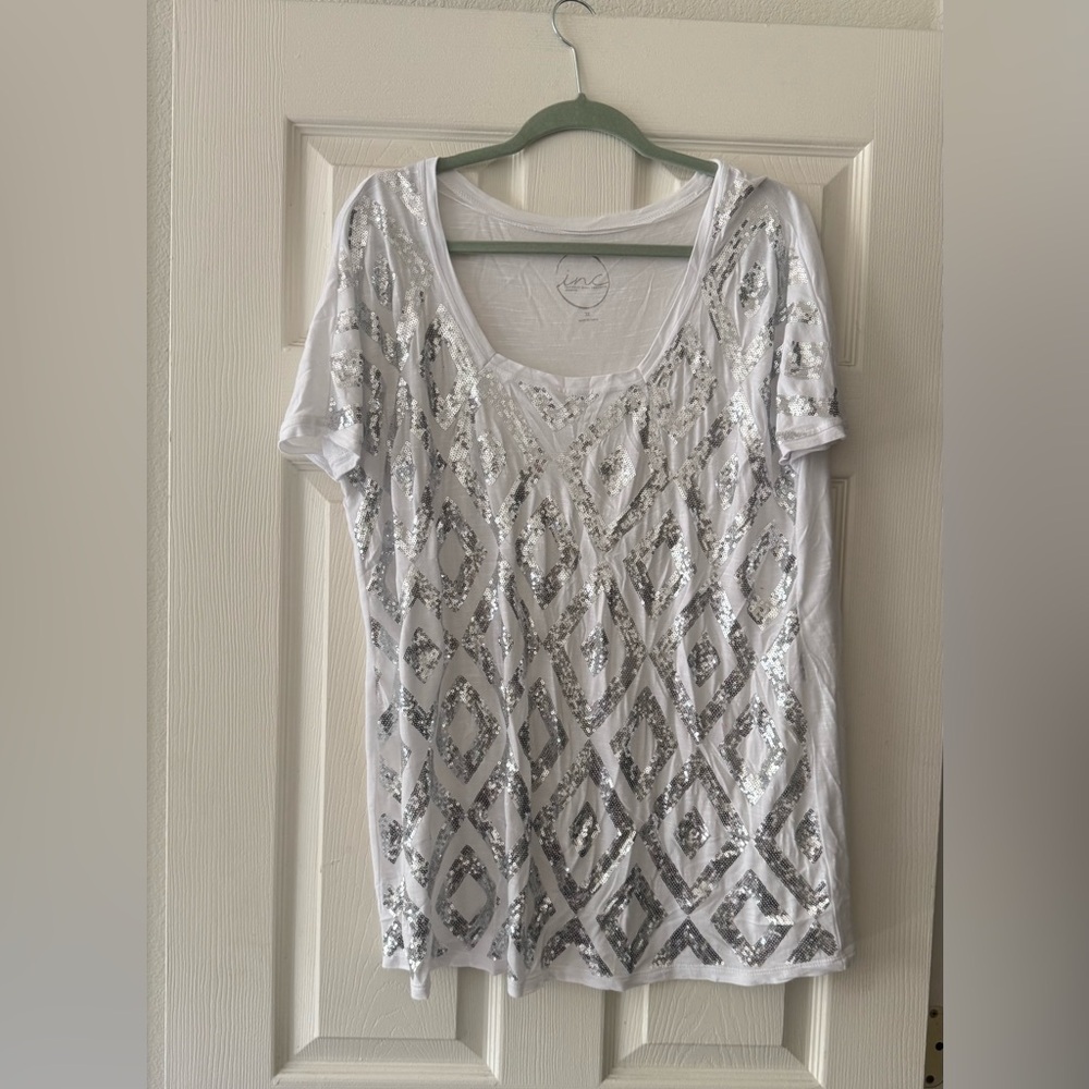 INC International Concepts Women's White and Silver Sequin Short Sleeve Top